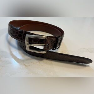 Preowned Torino Elite Genuine American Alligator Made in USA Belt in Brown